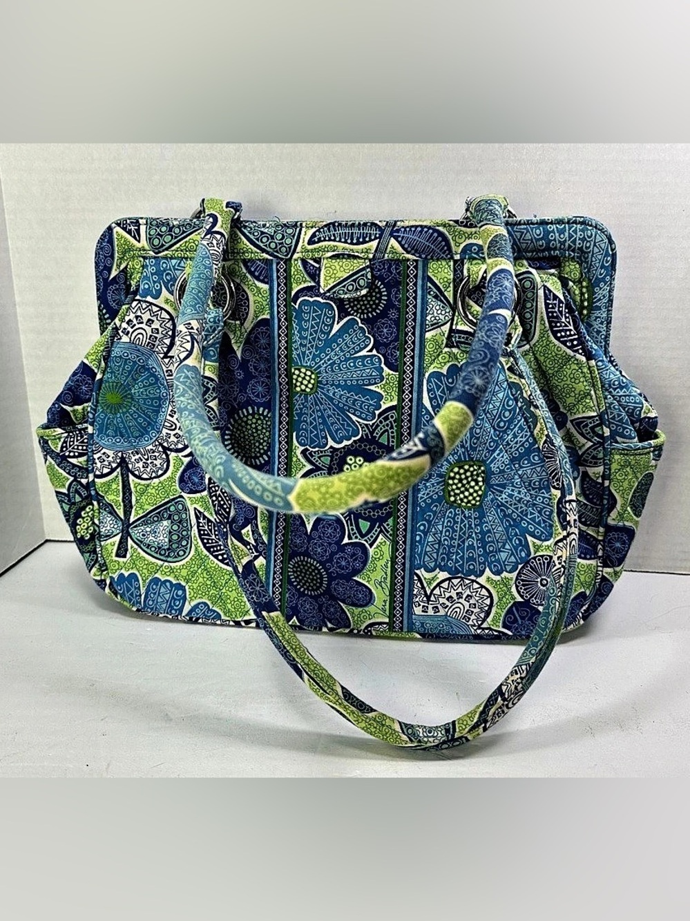 Vera Bradley Doodle Daisy Floral Satchel Blue Green White Clasp Closure